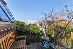 Photo 18- click for photo gallery